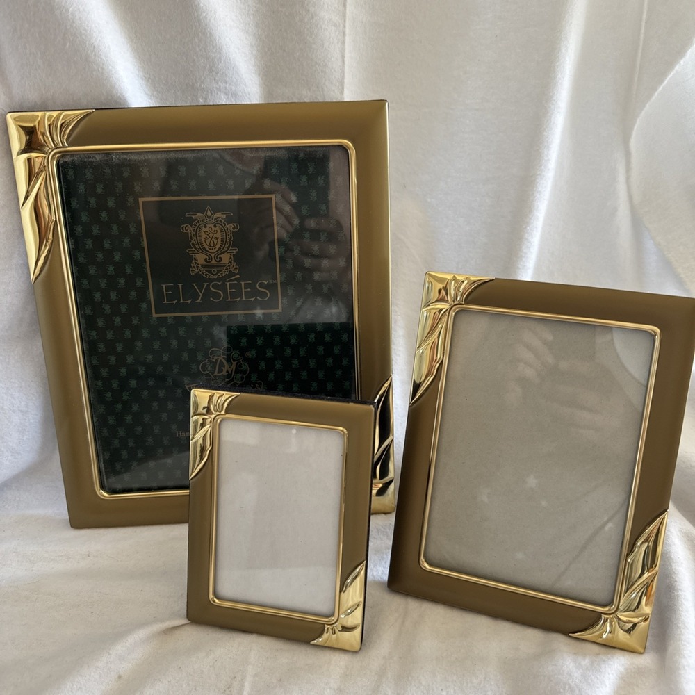 Lot of 3 Vintage brass Gold Metal ornate Picture Frames 8x10 5x7 3.5x5" W Stands